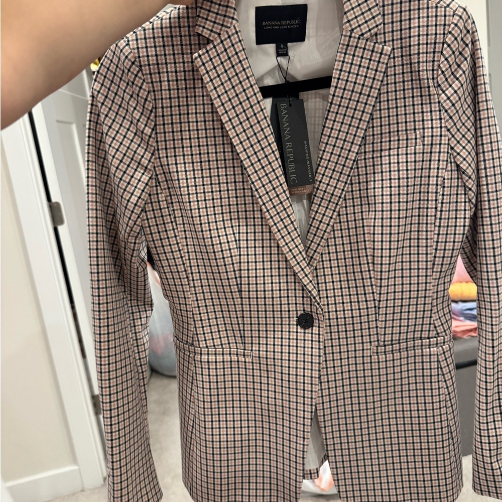 Banana Republic Checkered Blazer in Pink and Black